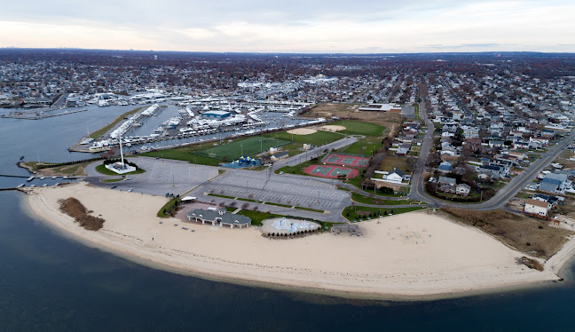 Lindenhurst, NY